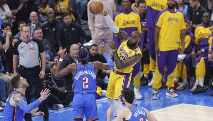 詹姆斯28+7东契奇被驱逐 SGA轰42分雷霆复仇湖人