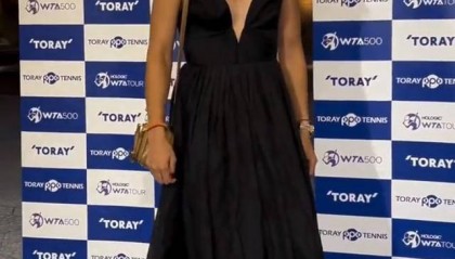 郑钦文状态良好！奢华穿搭总价超过32万人民币，备战东网总决赛心情大好