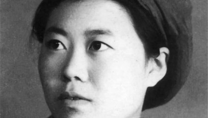 人民币上的女拖拉机手：用了几十年人民币，晚年才知道那人是自己