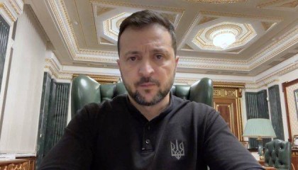 泽连斯基：支持在乌克兰部署欧洲部队 乌不放弃加入北约