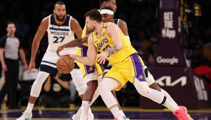 湖人上强度G2画风突变 卢卡两瓶毒药让狼队犯难了？