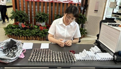 工商银行榆林广济支行扎实做好小面额人民币收付工作