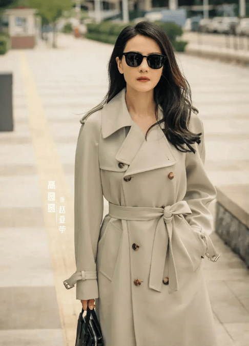 考古|45岁仍似初恋脸?高圆圆晒度假照松弛感拉满,自然状态惊艳众人