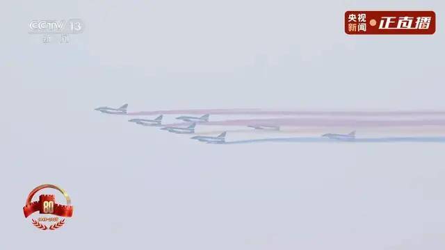 不装了!一口气看完九三大阅兵武器装备!谁说我们一个也不认识?