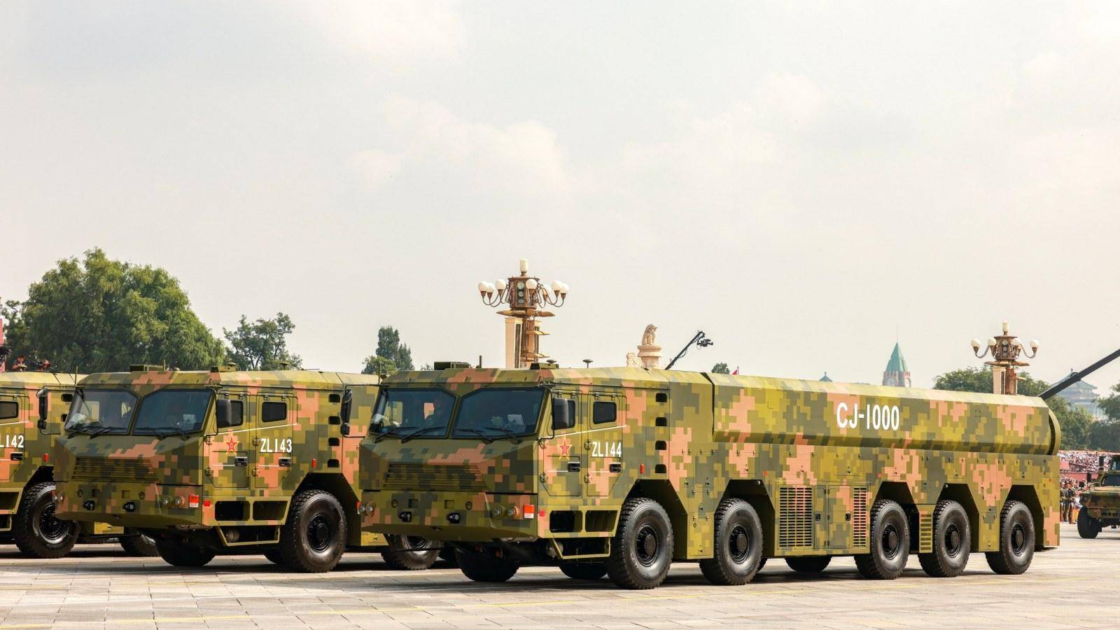 颠覆美军认知!央视公开确认,巡航导弹长剑-1000,可5000公里摧毁航母预警机