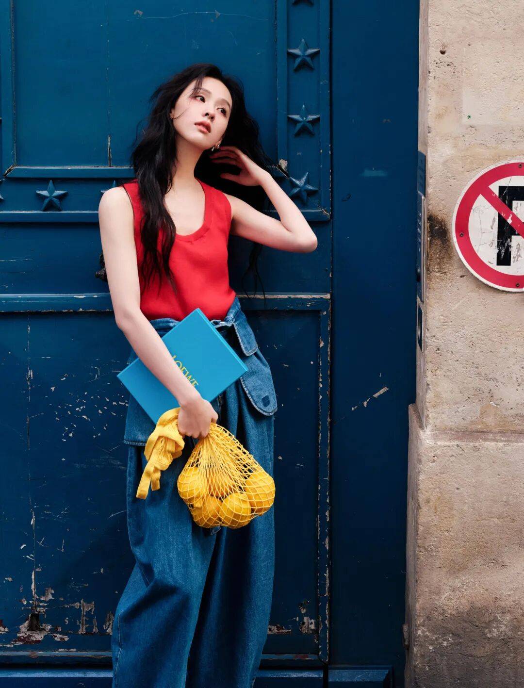 LOEWE新设计师首秀爆了,新配色太撩人!