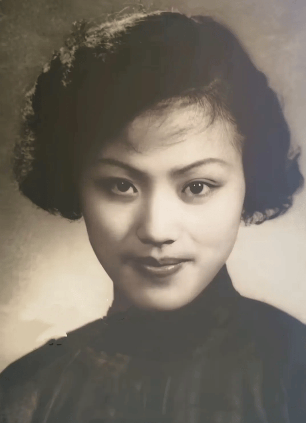 这位志愿军奶奶为何“光头”?真实故事让人动容