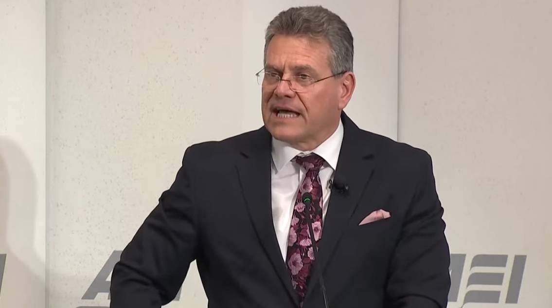 荷兰明抢目的曝光，欧盟计划出台新规：中企想来投资？先把技术拿来再说