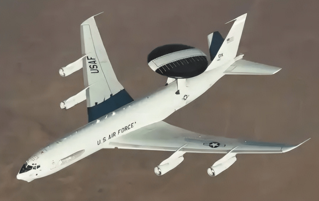 KJ3000预警机领先美国2代,美媒:F22已无所遁形,美E7服役即落后