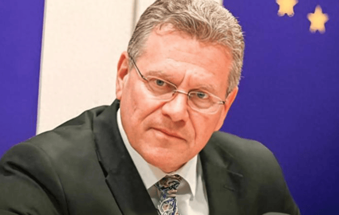 荷兰紧急对华服软,晚了!安世中国留下一封信,拒绝美元结算,欧盟紧急一通电话打往北京