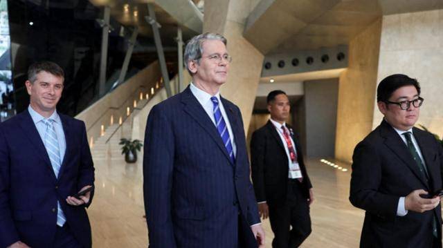 果然是美国害怕的人:李成刚一句话定调中美谈判!美方撤回100%关税