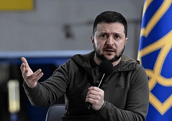 乌克兰彻底崩盘!背后大“靠山”倒戈,俄军雷霆出击斩杀乌高官!泽连斯基大势已去了?