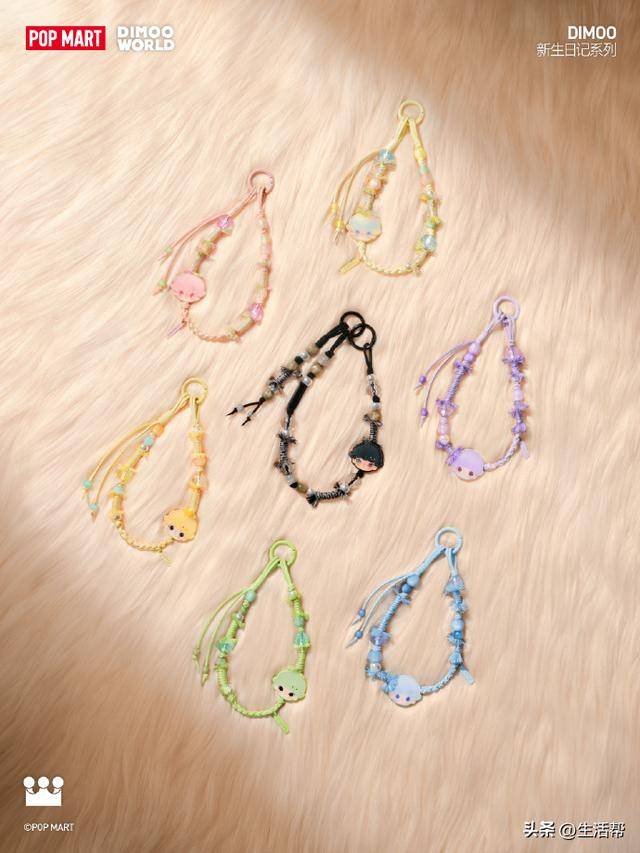 泡泡玛特回应“卖79有点贵”直播事故:已对工作人员内部处理;该挂链盲盒单个仿品成本低至4元