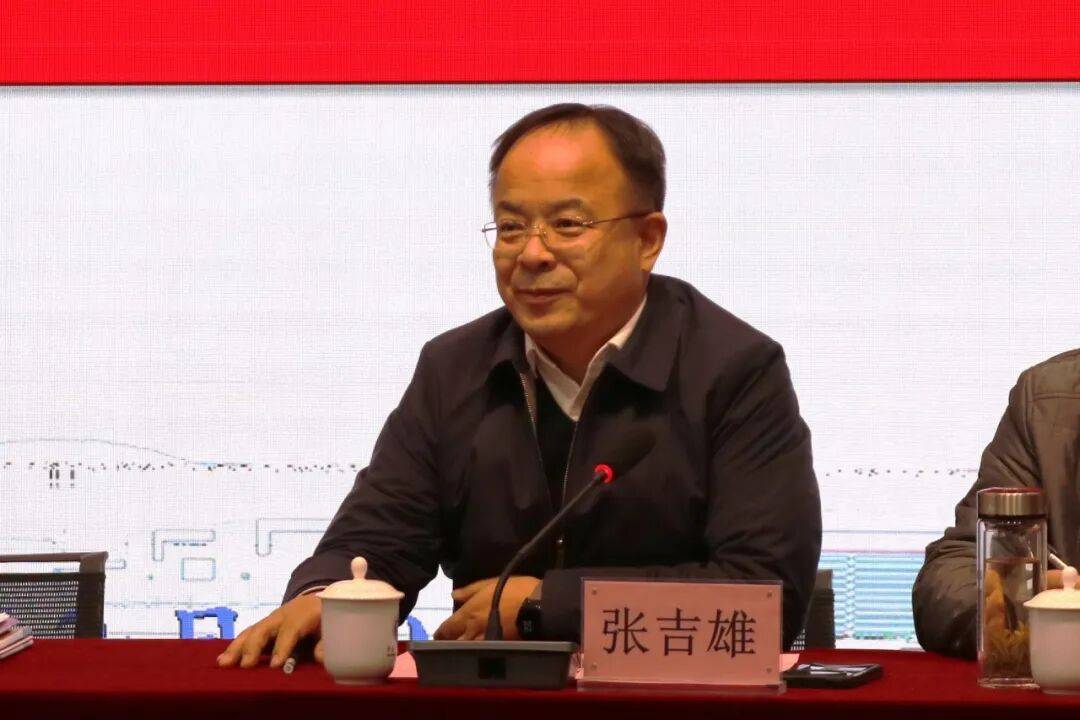 教育部党组决定，赵宏伟、张吉雄履新